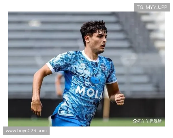 乌迪内斯对科莫直播平台指南 乌迪内斯对科莫直播平台指南